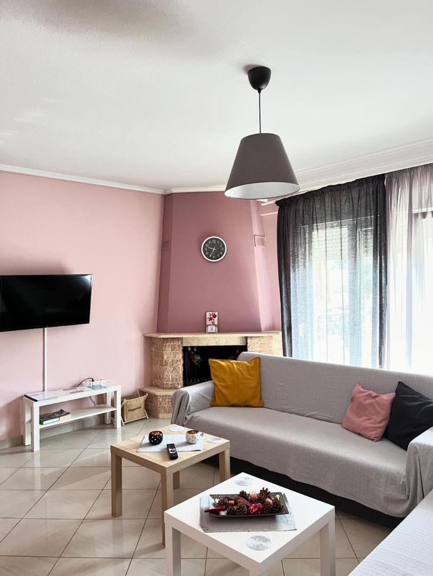 Soyzana Family Apartment Peraía Zewnętrze zdjęcie